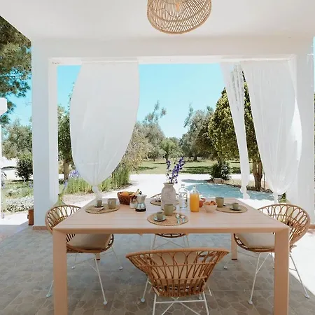 Trullo Cimi Mediterranean Relais *